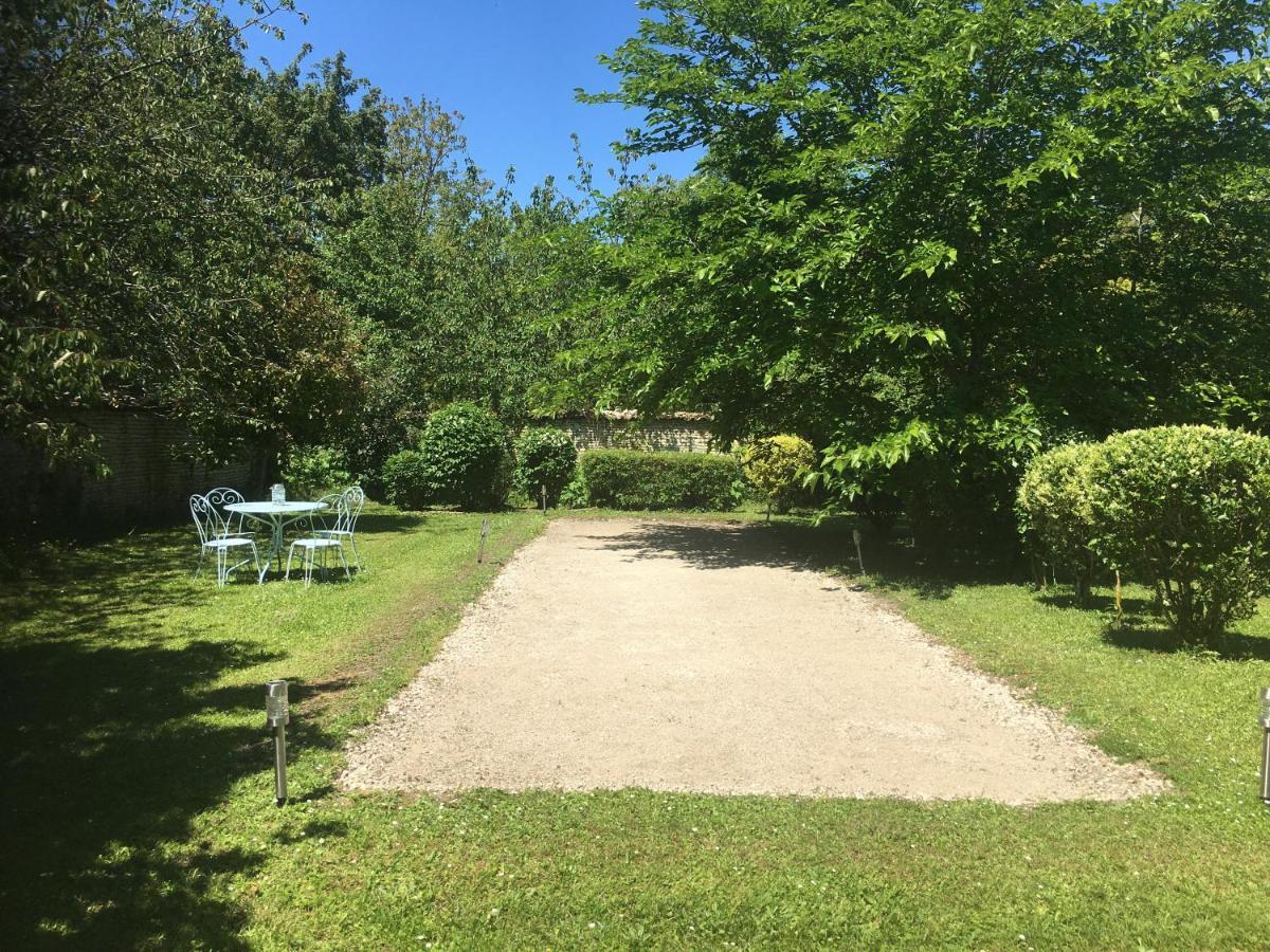 1854 Chassors Villa Exterior foto